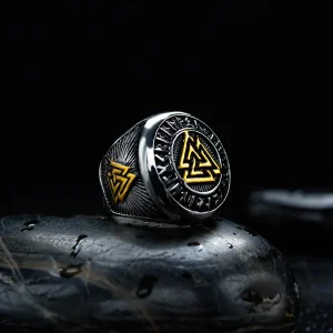 Bague Viking Valknut cernée de Runes