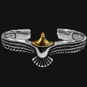 Bracelet Hraesvelg l'Aigle du Vent Viking doré