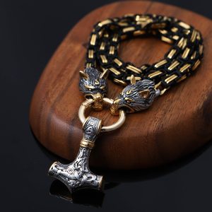 Collier du loup Fenrir et son pendentif Mjöllnir couleur argent et or