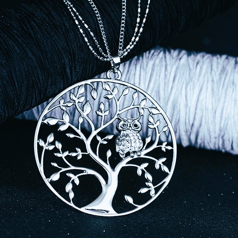 Amulette celtique hibou et arbre de vie argent Amulette celtique hibou et arbre de vie argent