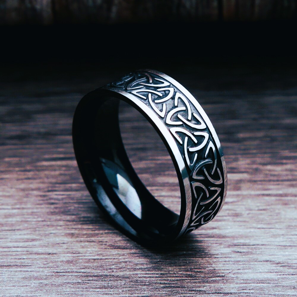 Bague noeuds celtiques Triquetra Bague noeuds celtiques Triquetra