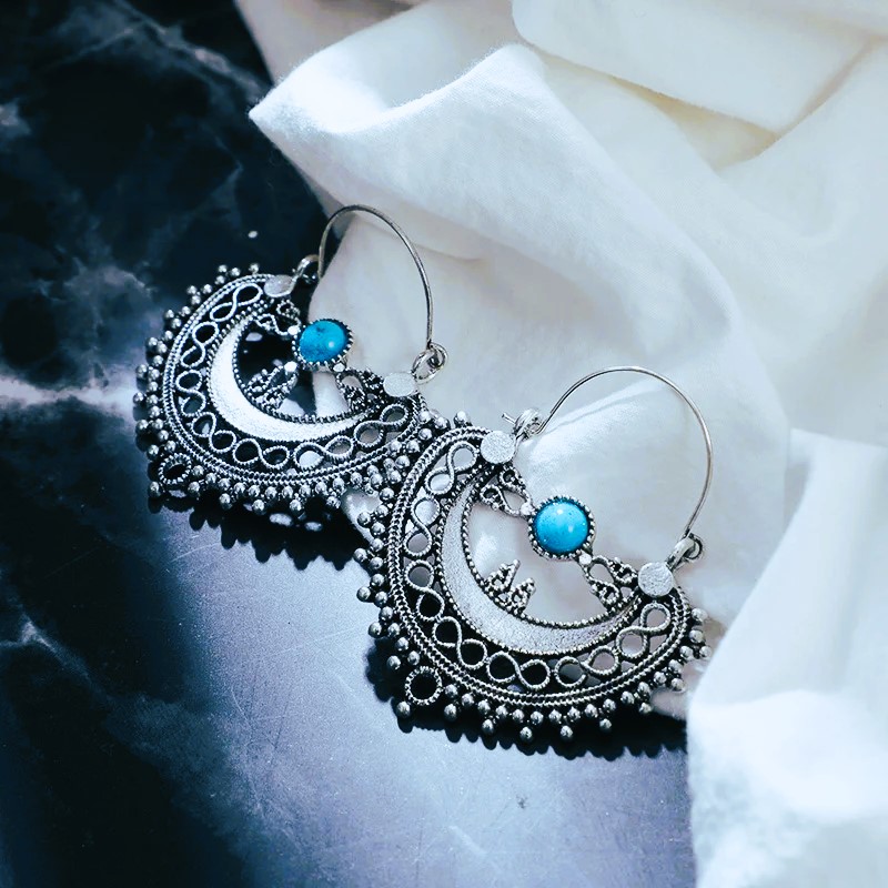 Boucles viking demi-cercle entrelacs argent Boucles viking demi-cercle entrelacs argent