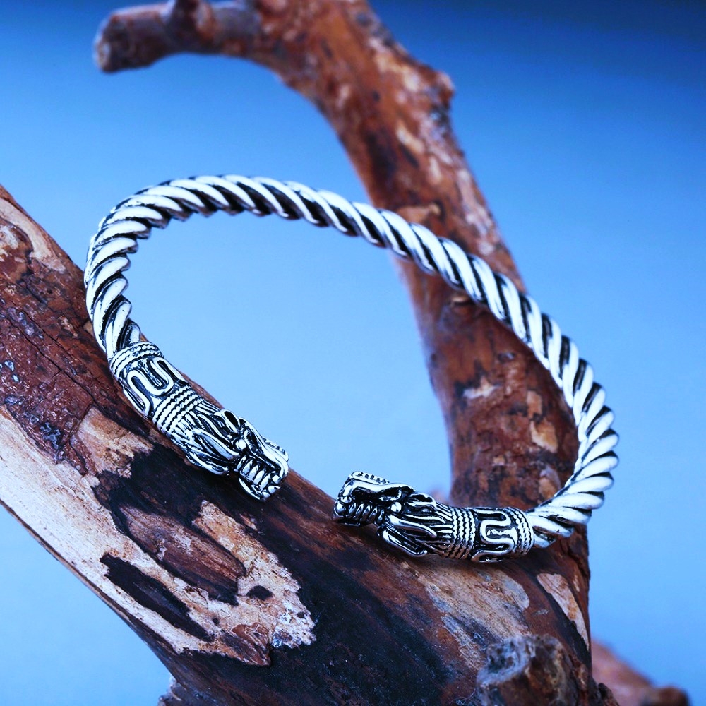 Bracelet viking nordique tête de dragon Nidhögg Bracelet viking nordique tête de dragon Nidhögg