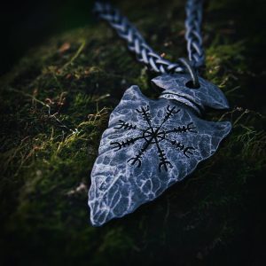 Collier viking flèche de Ragnar