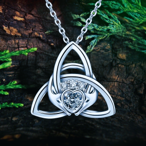Pendentif celtique noeud Triquetra