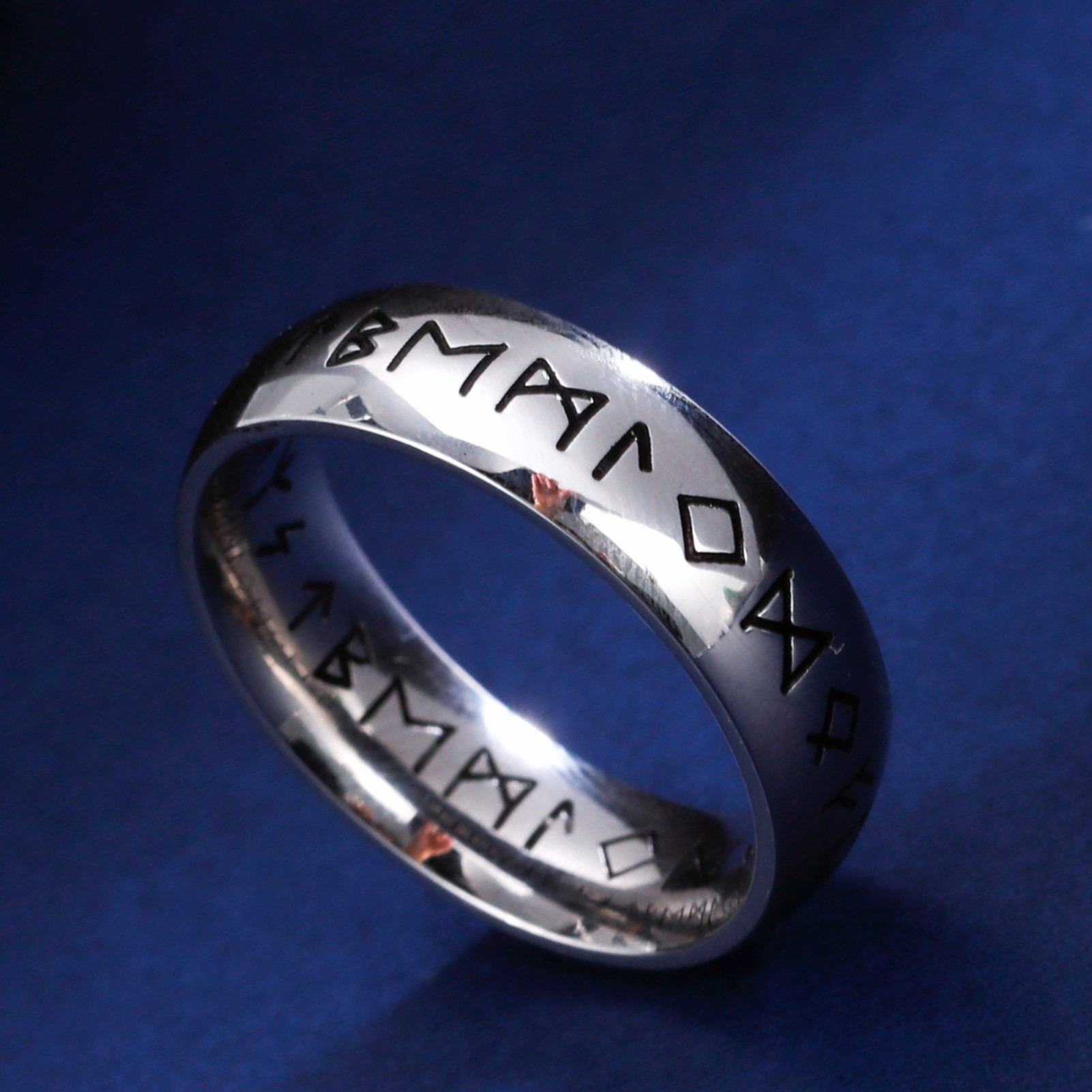 Anneau viking cercle runique Anneau viking cercle runique