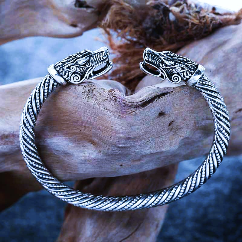 Bracelet têtes de loup Fenrir argent Bracelet têtes de loup Fenrir argent