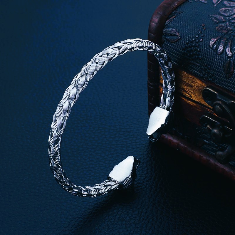 Bracelet torque viking loup Fenrir Bracelet torque viking loup Fenrir