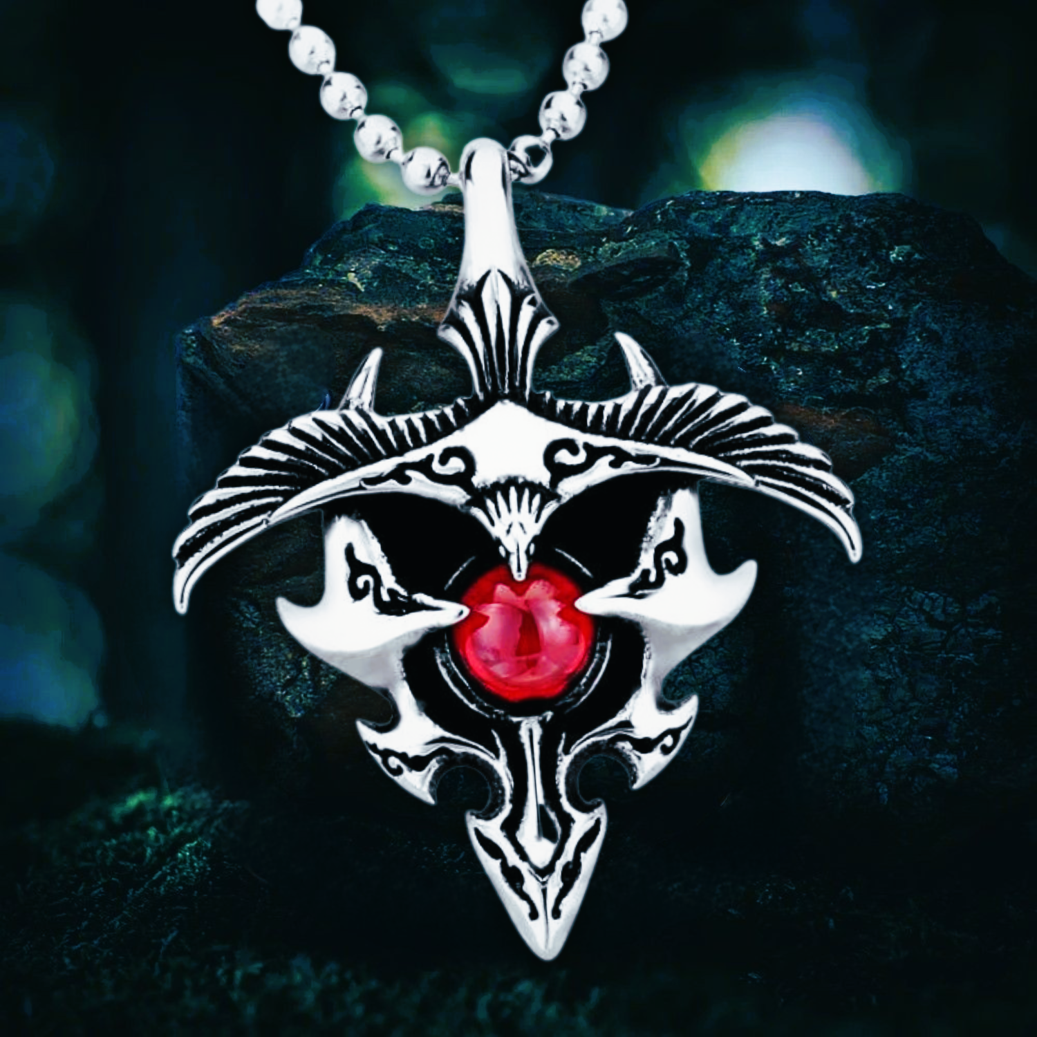 Collier viking l’aigle Hraesvelg Collier viking l’aigle Hraesvelg