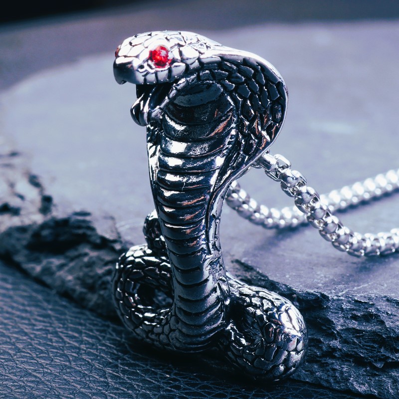 Collier viking serpent cobra Collier viking serpent cobra