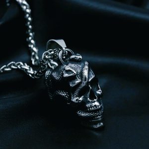 Pendentif viking crâne et serpent