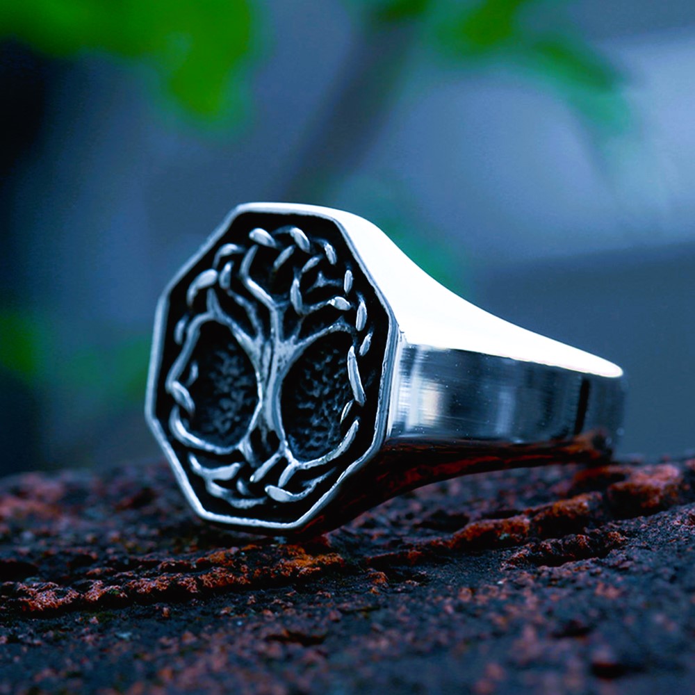 Bague chevalière viking arbre Yggdrasil Bague chevalière viking arbre Yggdrasil