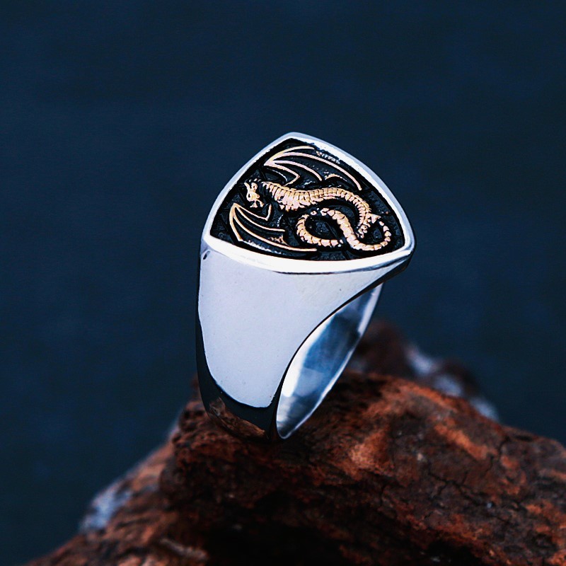 Bague viking force du dragon de feu volant Bague viking force du dragon de feu volant