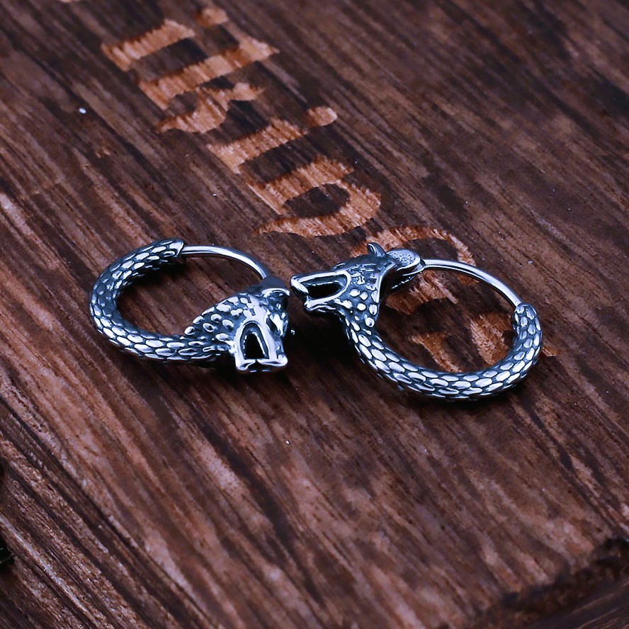 Clous d'oreilles vikings loup Clous d'oreilles vikings loup