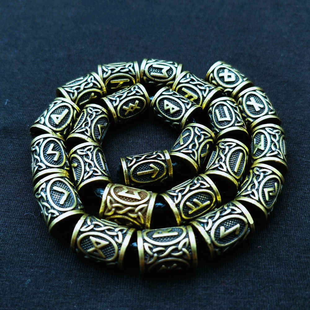 Perles de barbe viking 24 runes bronze Perles de barbe viking 24 runes bronze